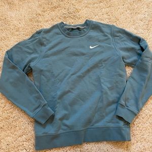 Nike solo swoosh sweatshirt in light blue